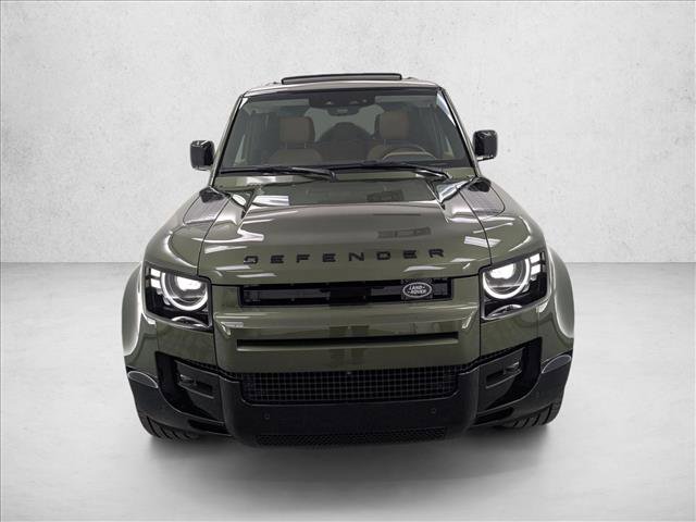 New 2026 Land Rover Defender 110 X-Dynamic SE image 5