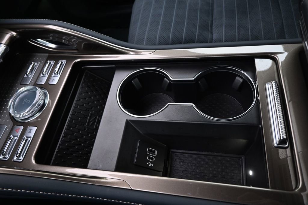 New 2026 Lincoln Nautilus Black Label w/ Jet Appearance Package image 32