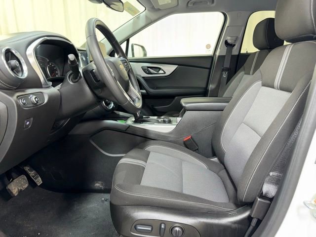 Used 2025 Chevrolet Blazer LT AWD/4WD image 14