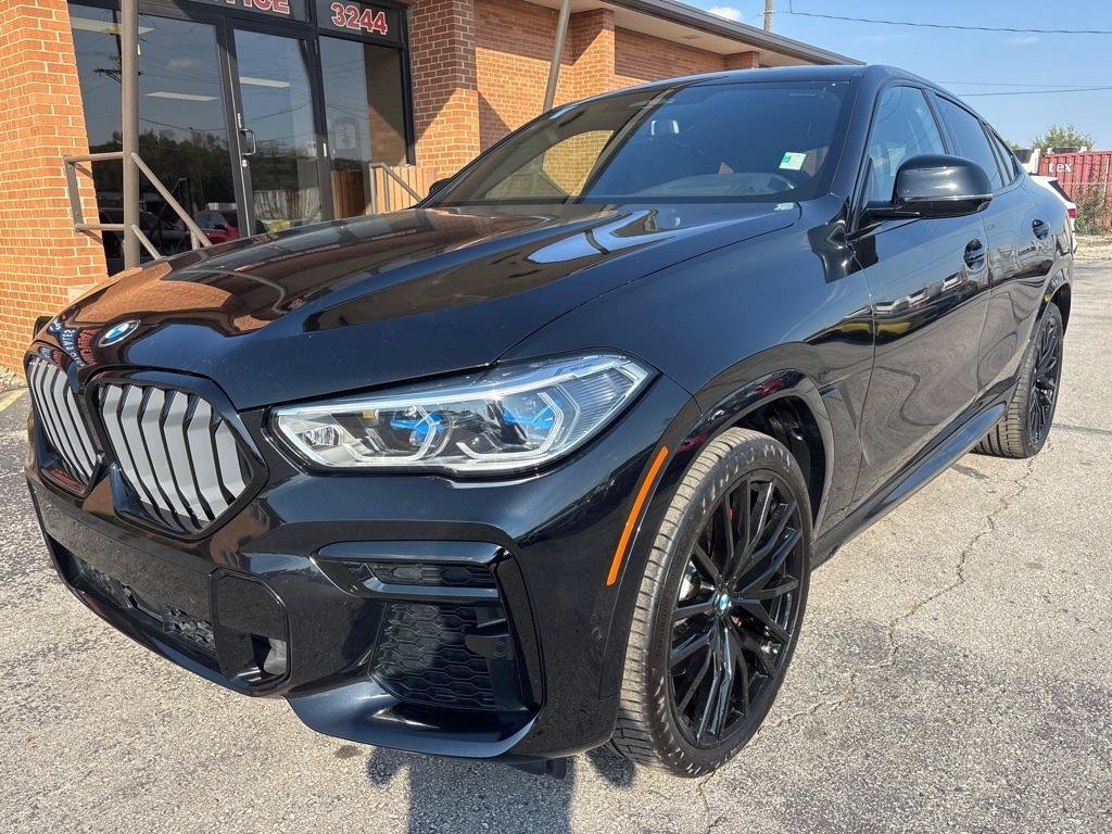 Used 2023 BMW X6 xDrive40i w/ Executive Package AWD/4WD image 2