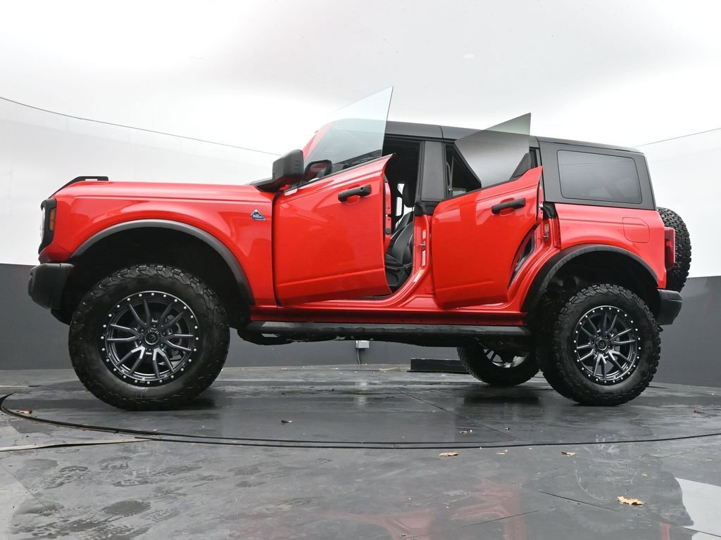 Used 2023 Ford Bronco Black Diamond image 64