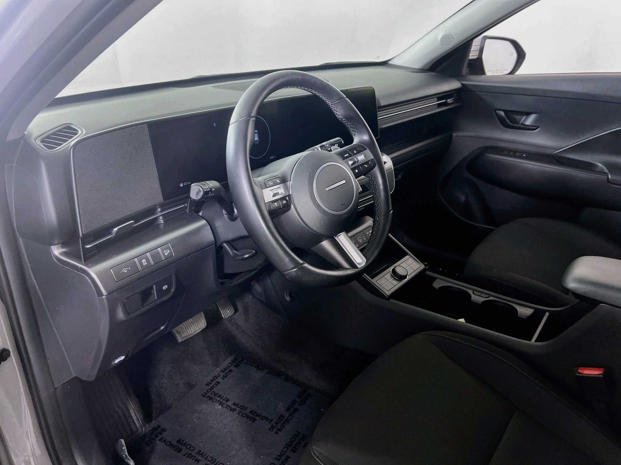 Used 2024 Hyundai Kona SEL w/ Convenience Package AWD/4WD image 9