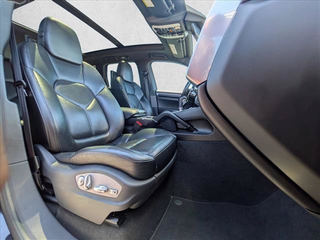 Used 2017 Porsche Cayenne S AWD/4WD image 20