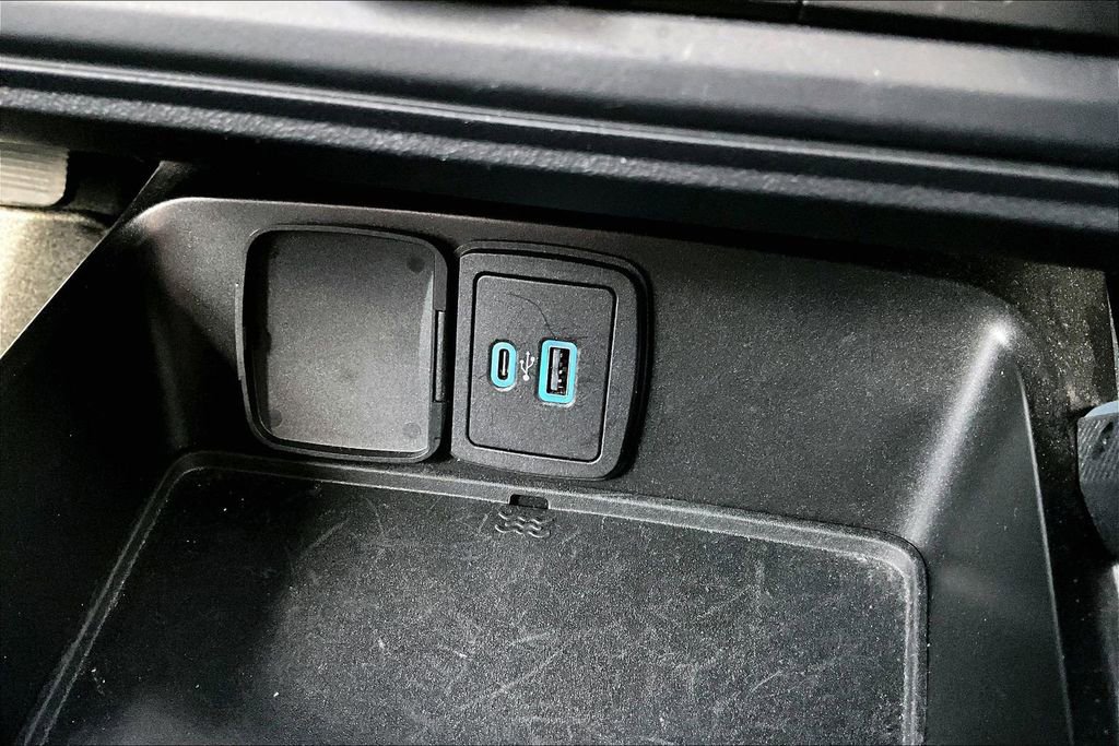 Used 2023 Ford Bronco Wildtrak image 26