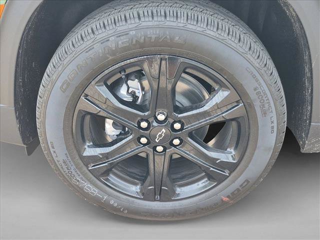 New 2027 Chevrolet Traverse LT w/ Midnight/Sport Edition FWD image 10