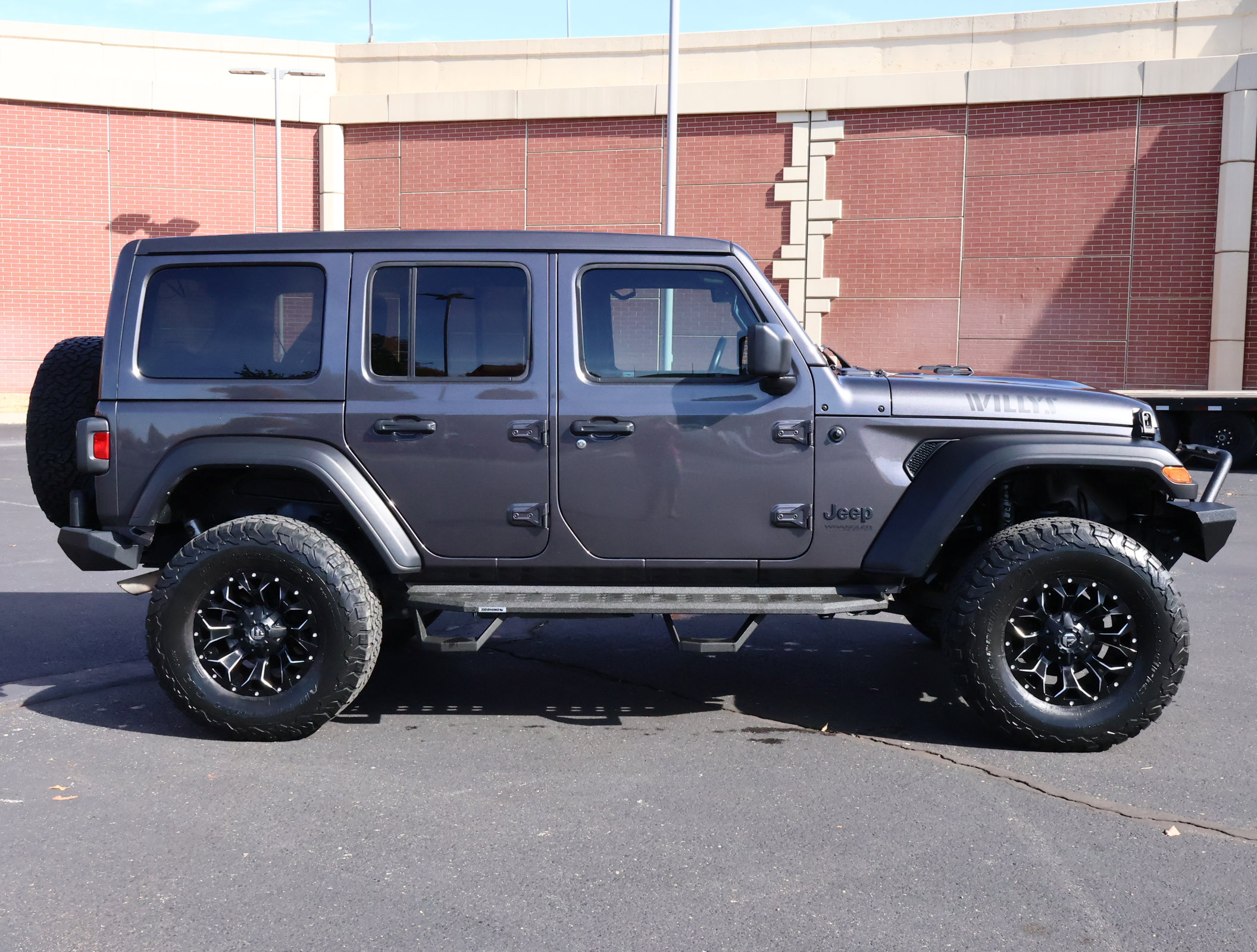 Used 2021 Jeep Wrangler Unlimited Sport image 31