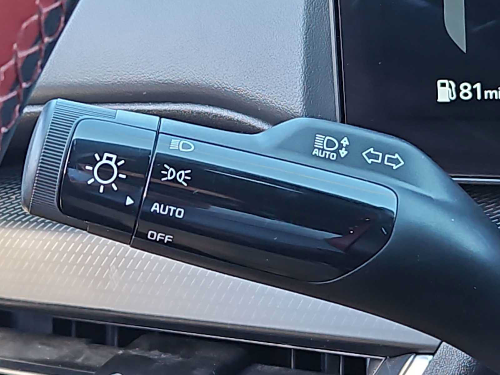 Certified 2025 Kia K4 GT-Line w/ GT-Line Premium Package FWD image 21