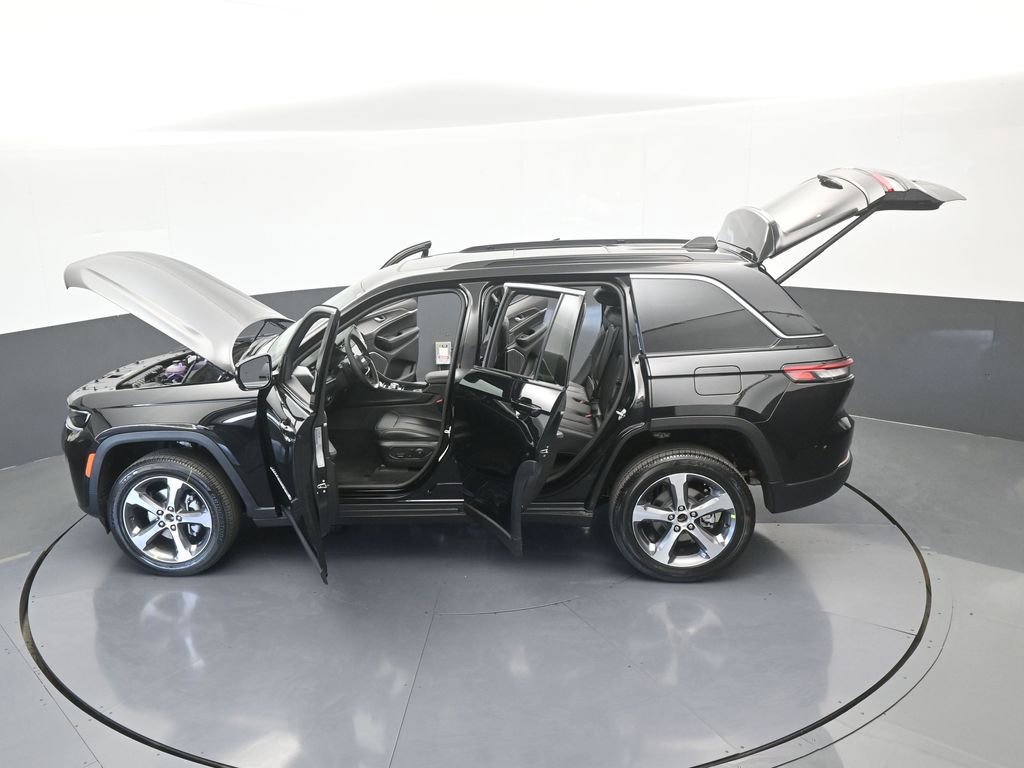 New 2026 Jeep Grand Cherokee Limited RWD image 61