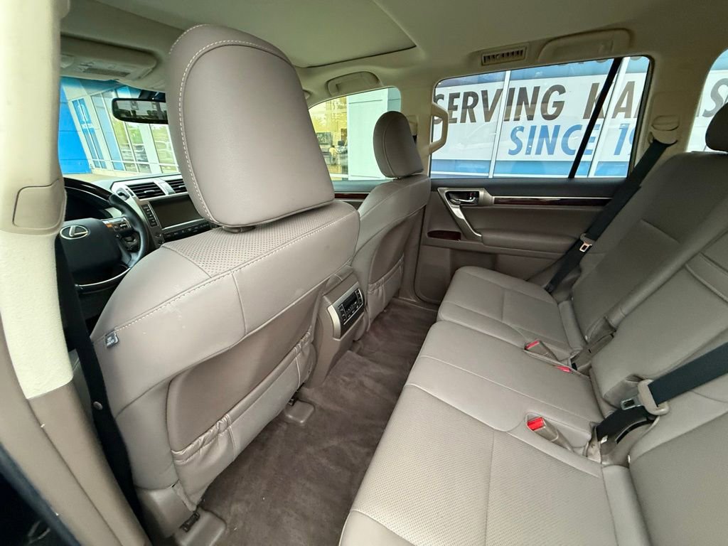 Used 2019 Lexus GX 460 Premium AWD/4WD image 9