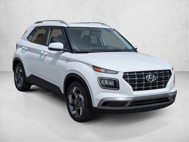 Used 2025 Hyundai Venue SEL image 7