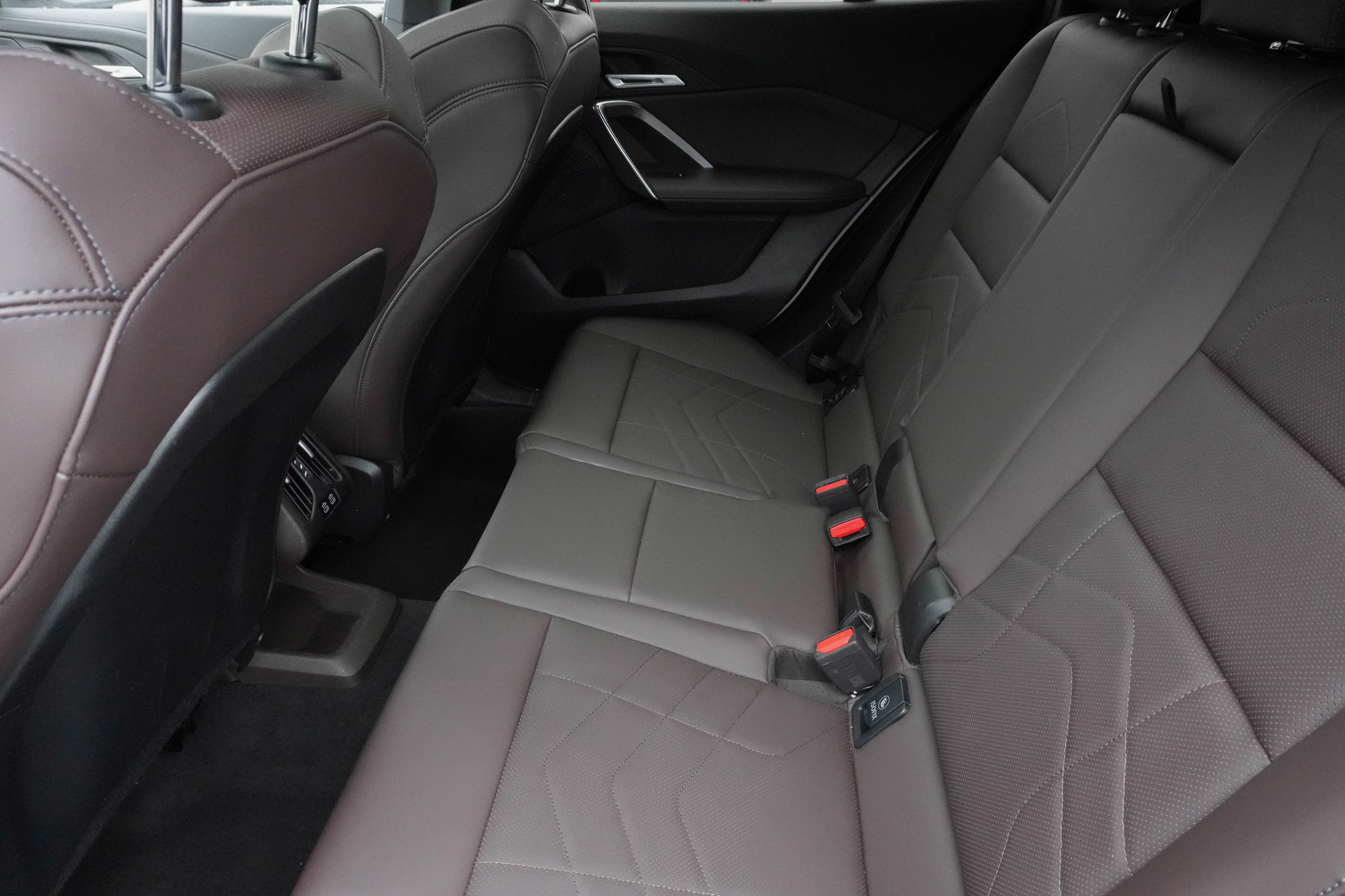 Certified 2025 BMW X2 xDrive28i image 35