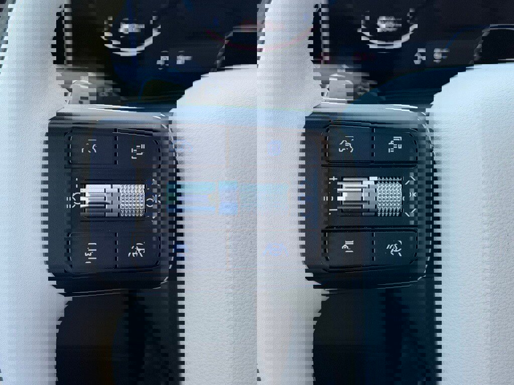 Used 2025 Hyundai Santa Fe Calligraphy image 18