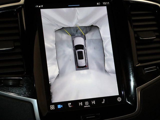 Used 2024 Volvo XC90 B5 Plus image 21