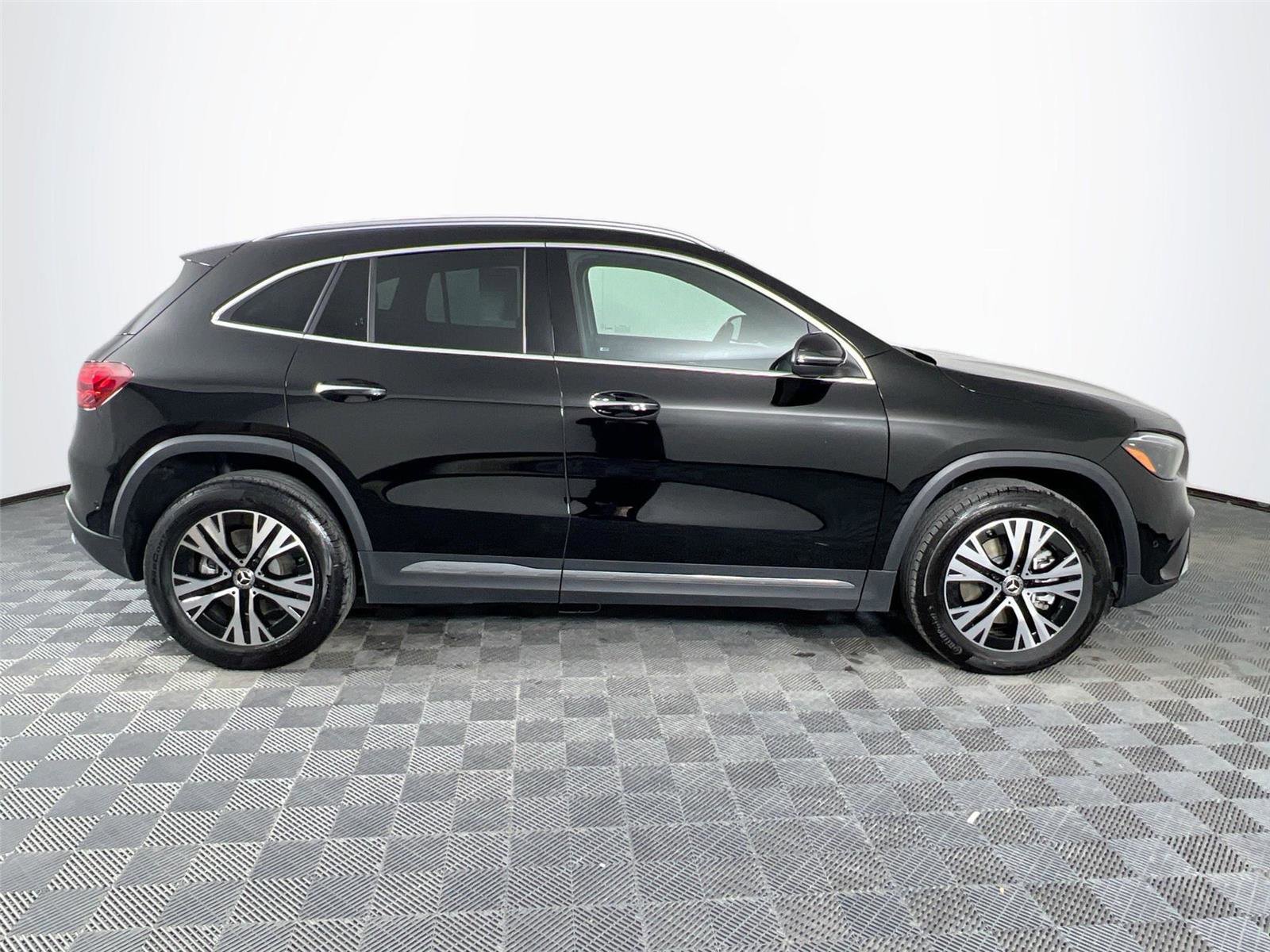 Certified 2026 Mercedes-Benz GLA 250 4MATIC image 7
