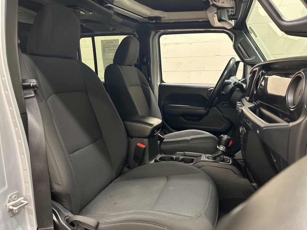 Used 2022 Jeep Wrangler Unlimited Sport image 10