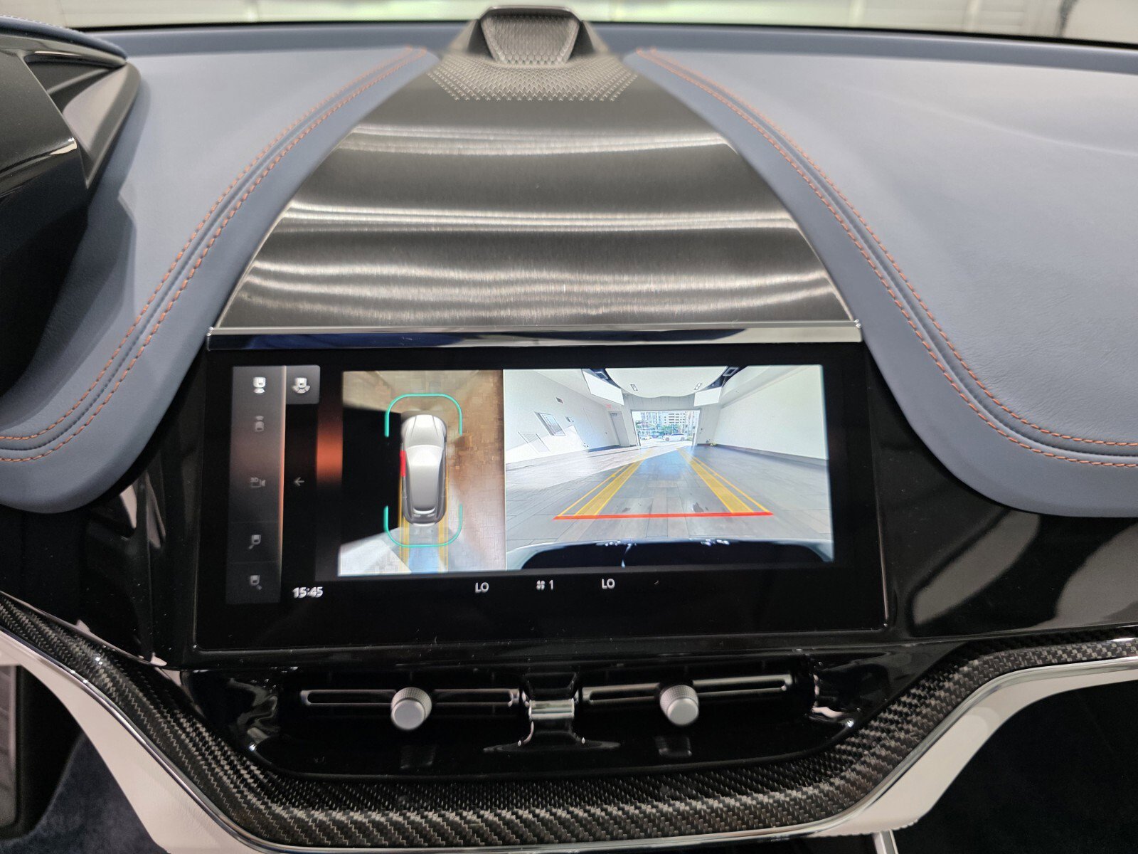 New 2026 Aston Martin DBX 707 image 14