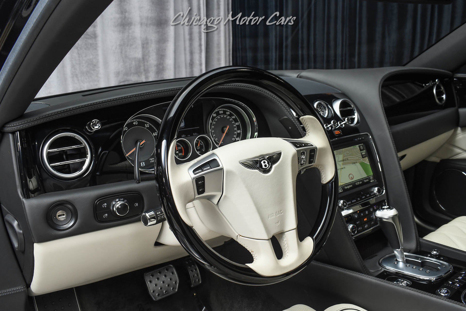 Used 2014 Bentley Flying Spur W12 AWD/4WD image 8