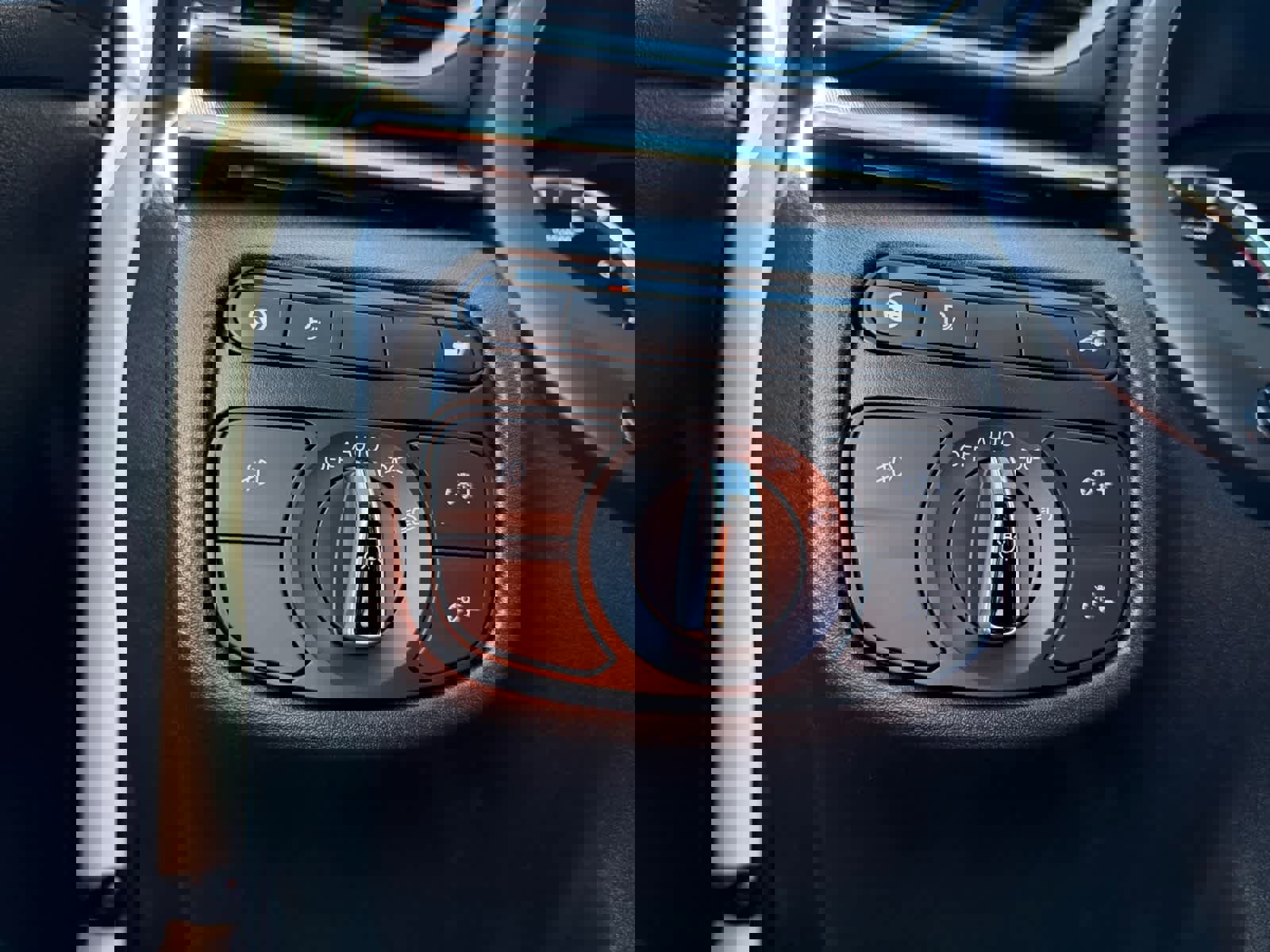 Used 2022 INFINITI QX50 Luxe image 49