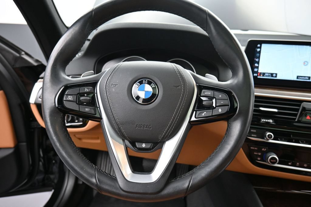 Used 2018 BMW 540i xDrive w/ Premium Package AWD/4WD image 11