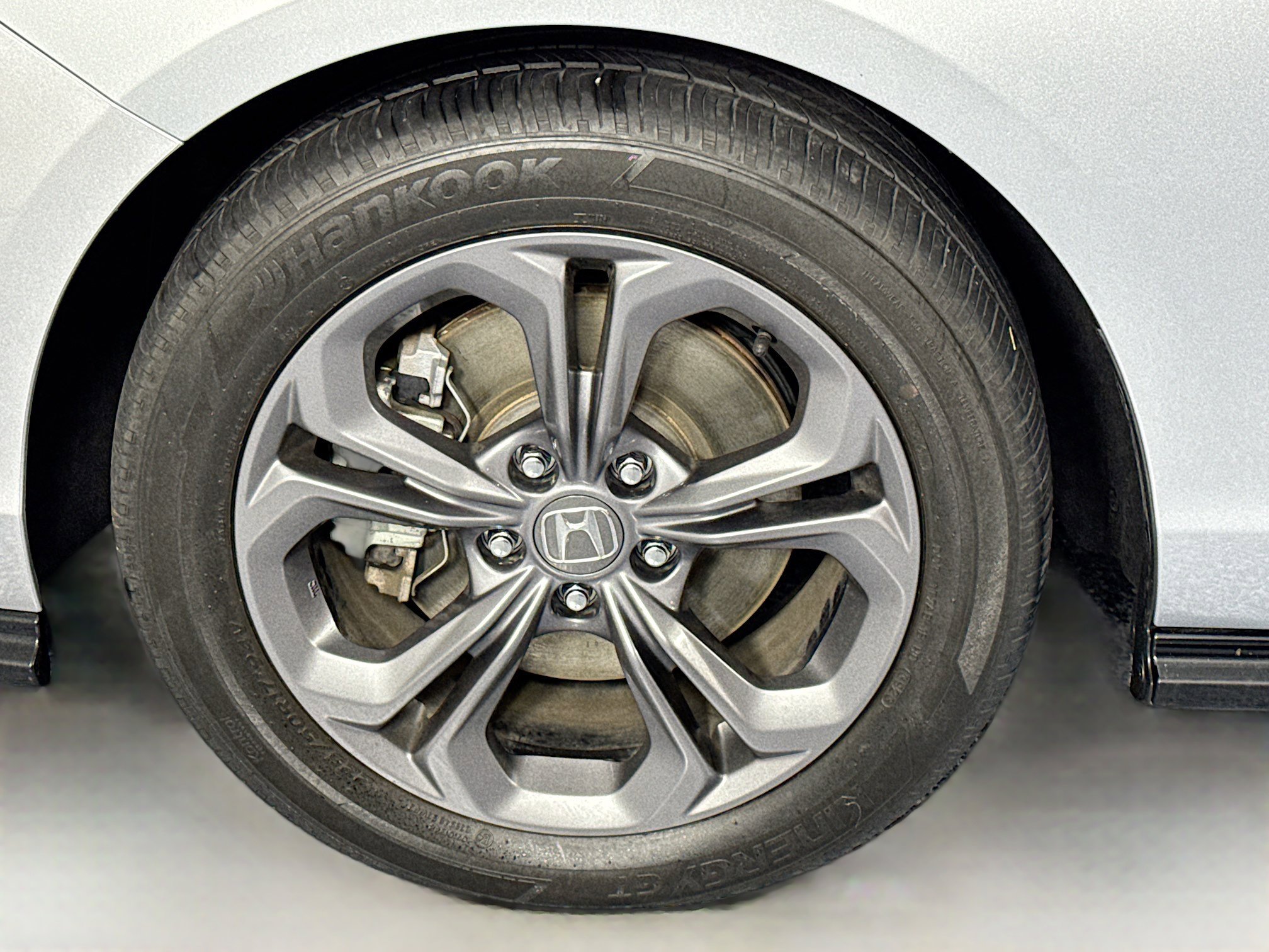 Certified 2024 Honda Accord EX-L image 30