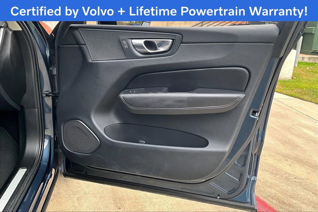 Used 2024 Volvo XC60 B5 Plus w/ Protection Package Premier image 25