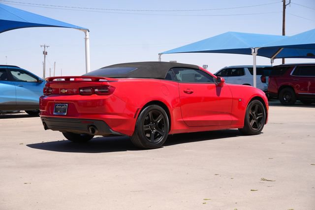 Used 2020 Chevrolet Camaro LT RWD image 3
