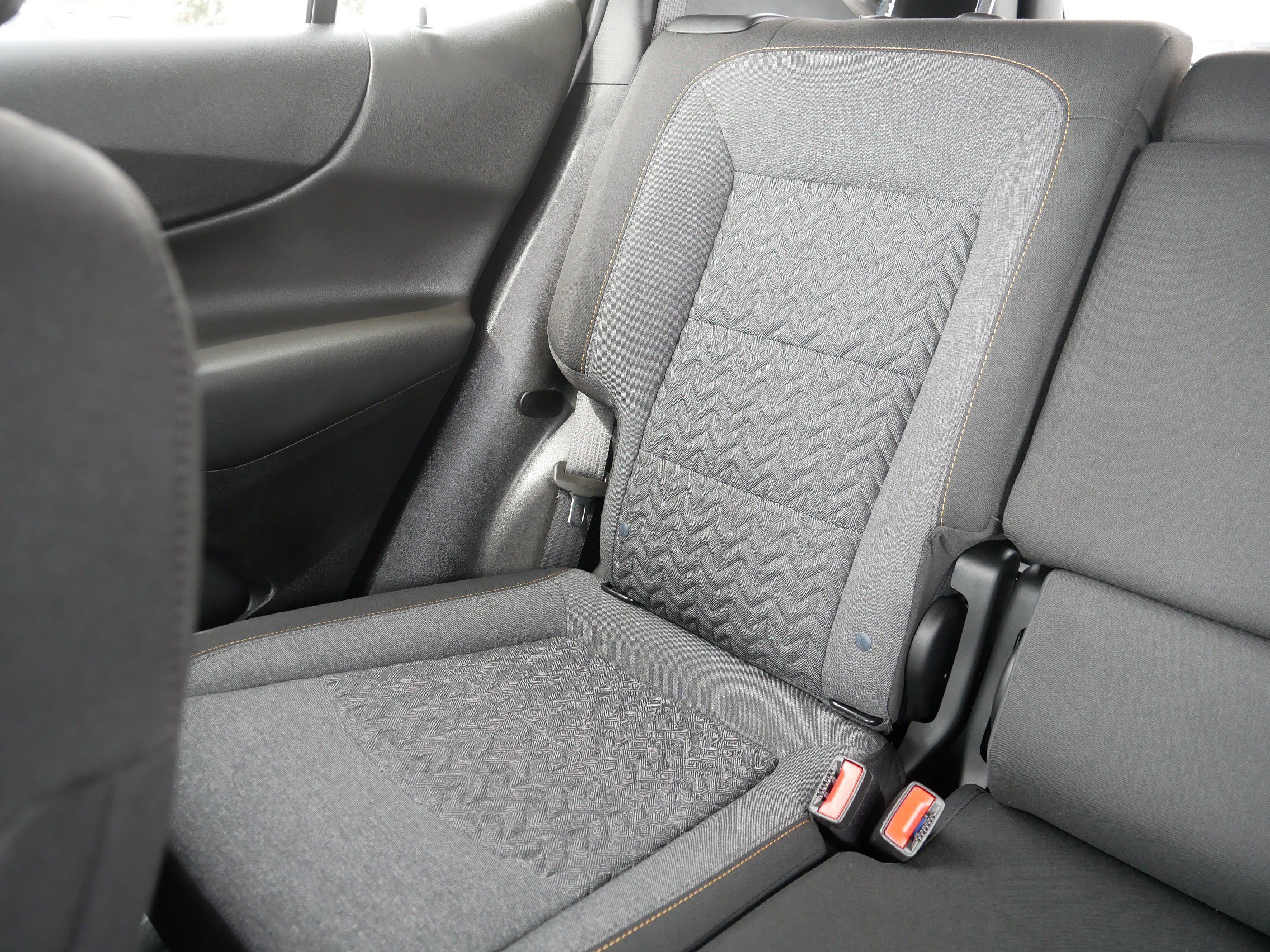 Used 2024 Chevrolet Equinox LT w/ LPO, Floor Liner Package AWD/4WD image 12