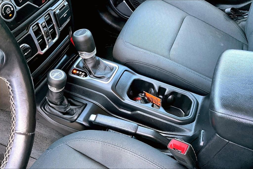Used 2020 Jeep Gladiator Sport w/ Quick Order Package 24S AWD/4WD image 19