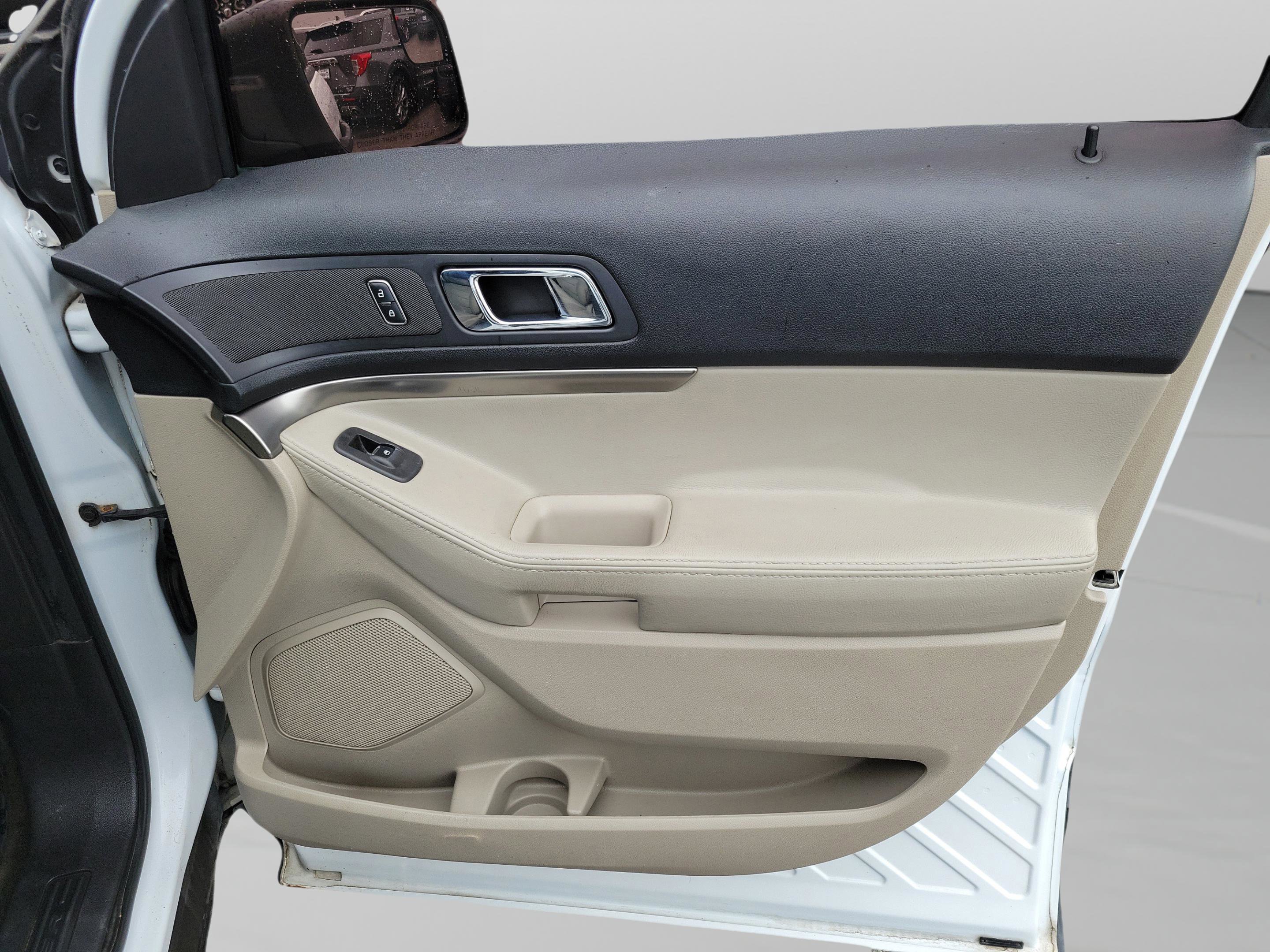 Used 2014 Ford Explorer FWD image 27