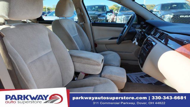 Used 2009 Chevrolet Impala LT FWD image 16