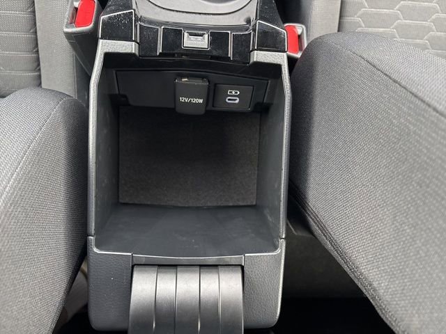 Certified 2025 Toyota Corolla SE image 36