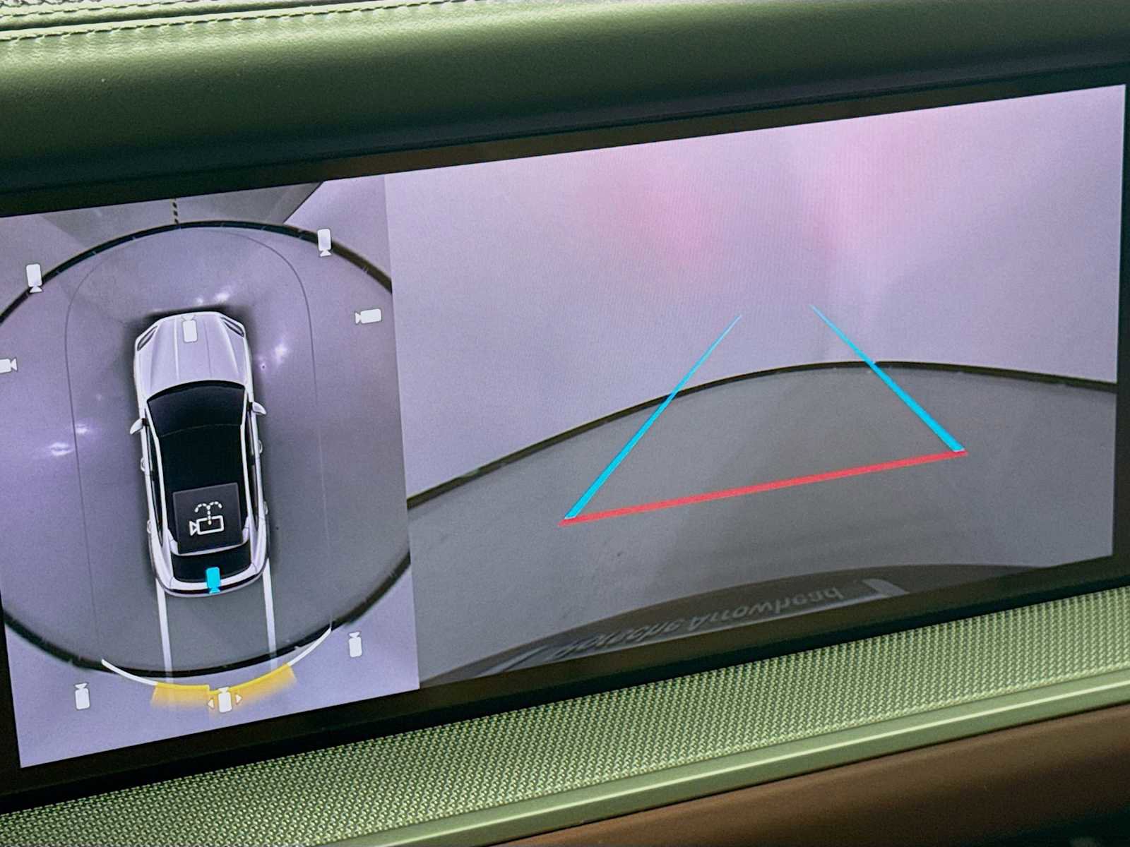 New 2025 Porsche Cayenne image 20