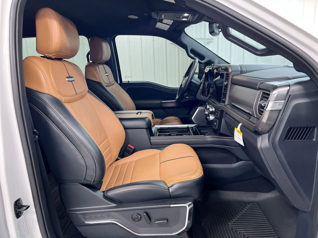 Used 2024 Ford F350 Platinum w/ Snow Plow Prep Package AWD/4WD image 22