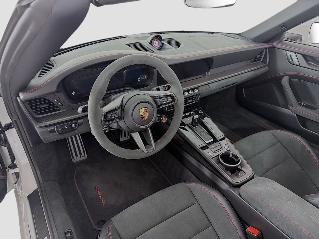 Certified 2026 Porsche 911 Targa 4 GTS AWD/4WD image 4