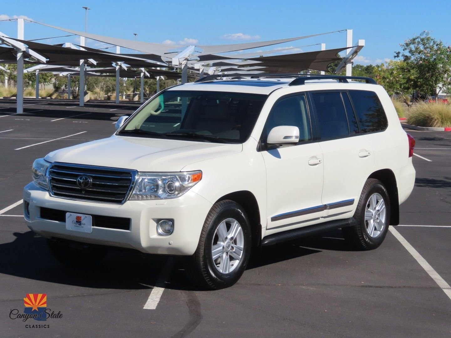 Used 2014 Toyota Land Cruiser image 3