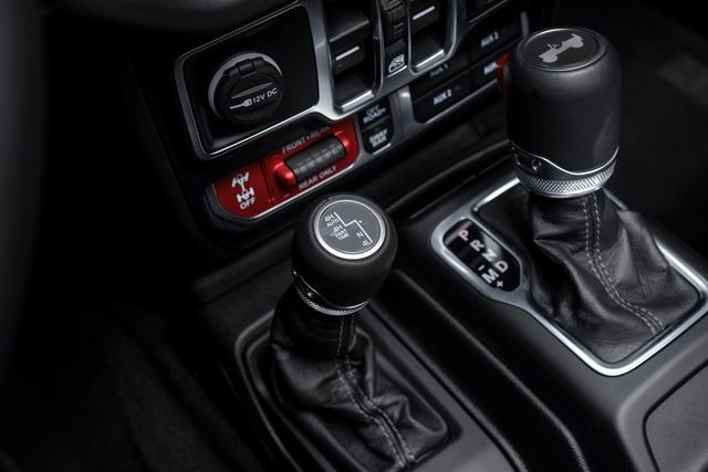 Used 2024 Jeep Wrangler Unlimited Rubicon 392 image 73