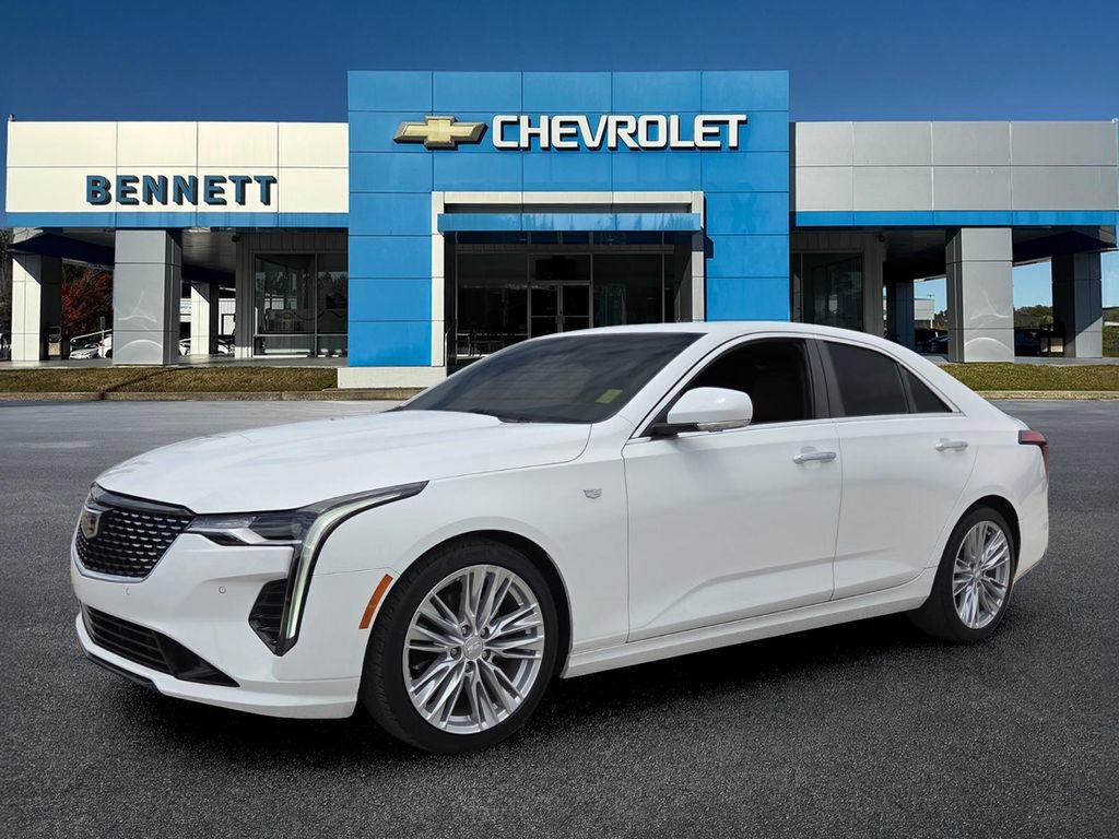 Used 2022 Cadillac CT4 Premium Luxury RWD image 2