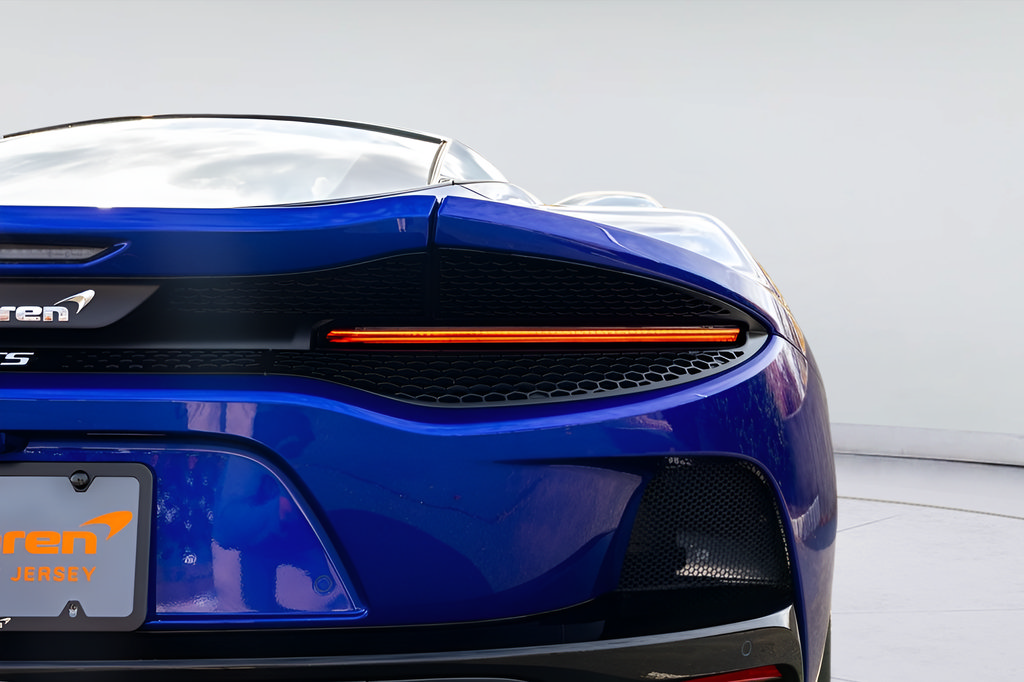 New 2025 McLaren GTS RWD image 22