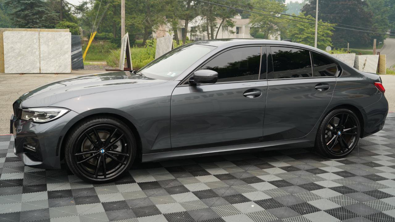 Used 2020 BMW 330i xDrive Sedan w/ M Sport Package AWD/4WD image 18
