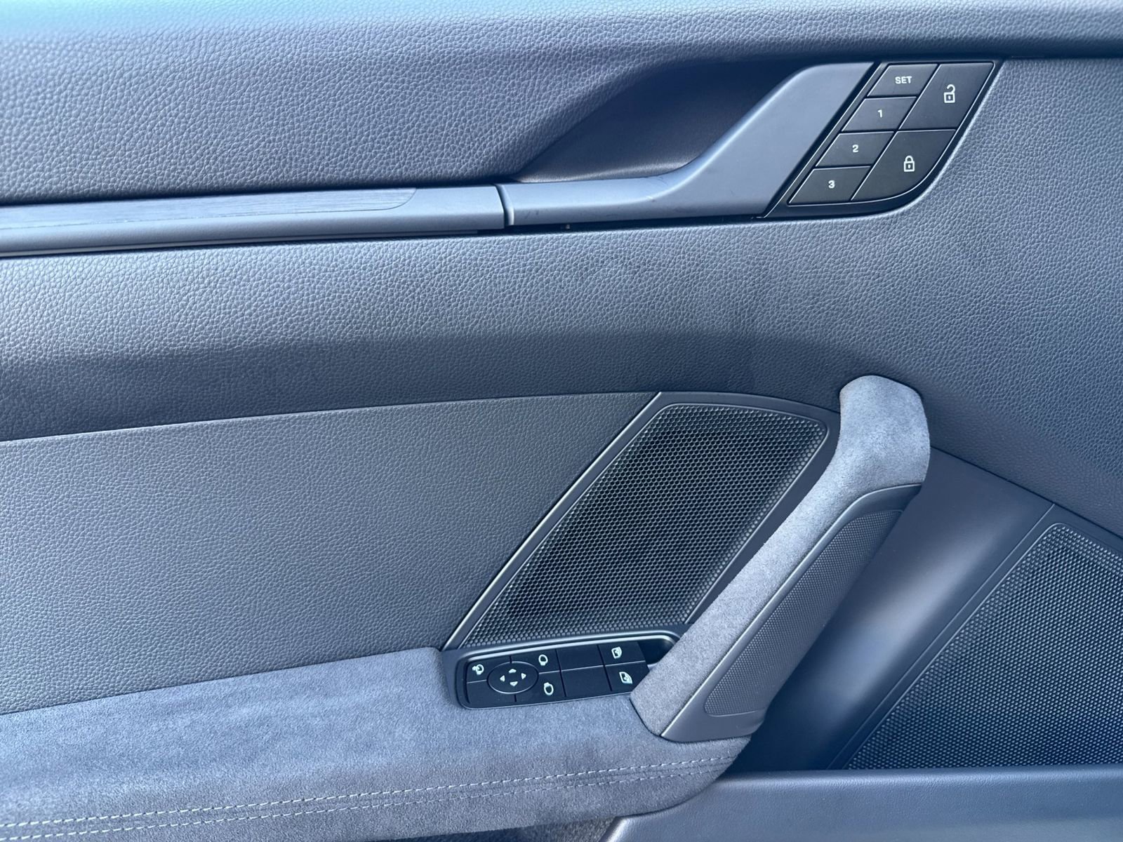 Certified 2022 Porsche 911 Carrera 4 GTS image 12