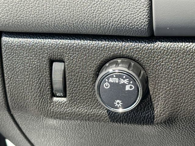 Used 2020 Chevrolet Colorado W/T w/ WT Convenience Package RWD image 14