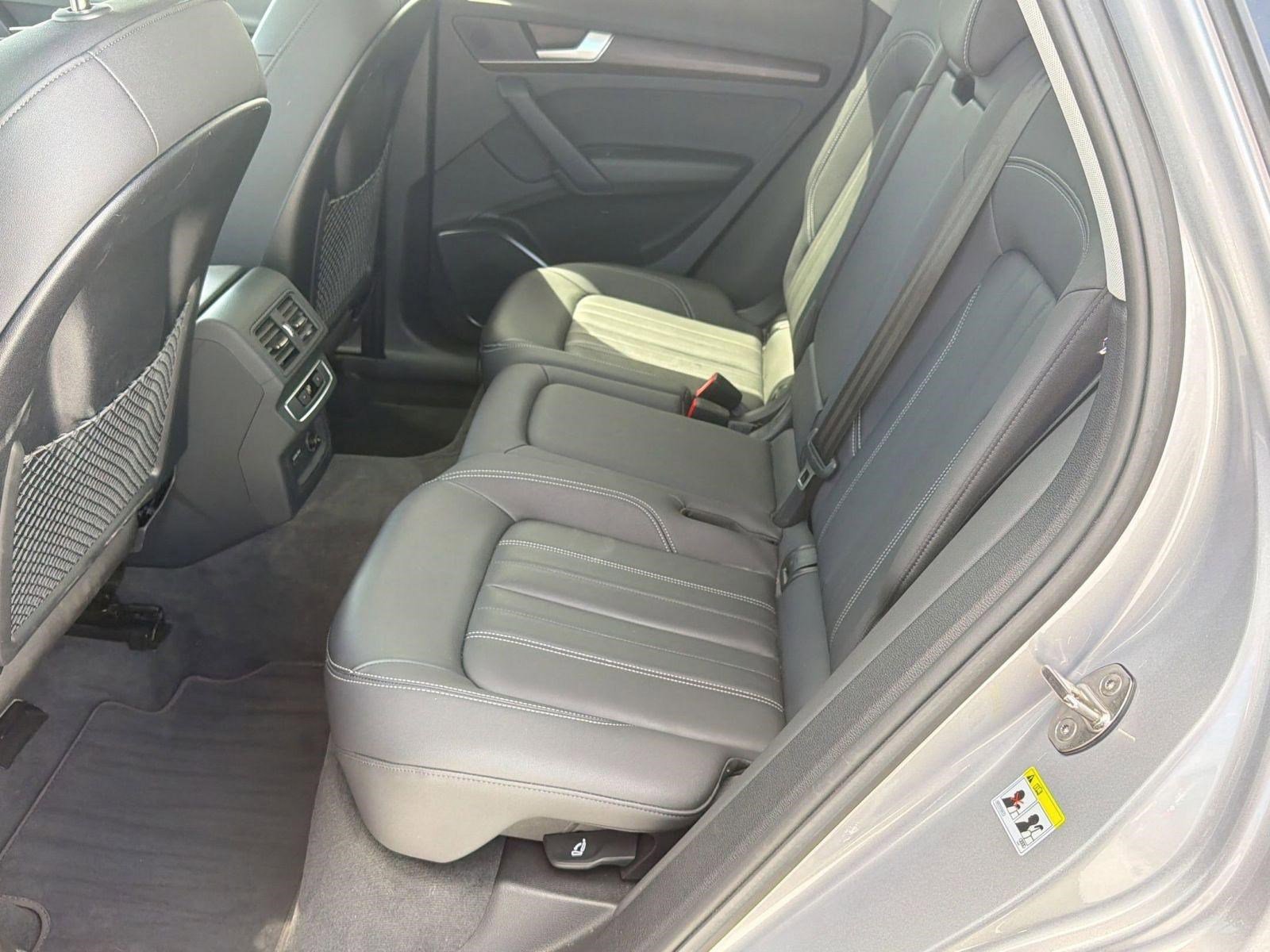 Certified 2023 Audi Q5 2.0T Premium w/ Convenience Package image 15