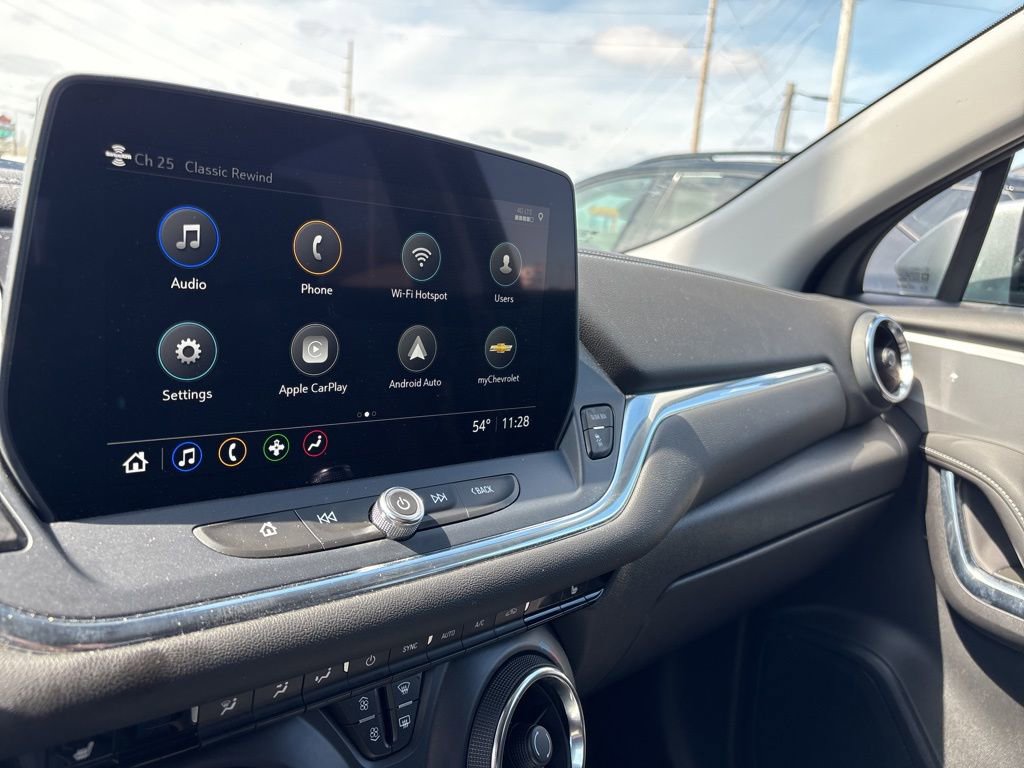 Used 2025 Chevrolet Blazer LT image 29