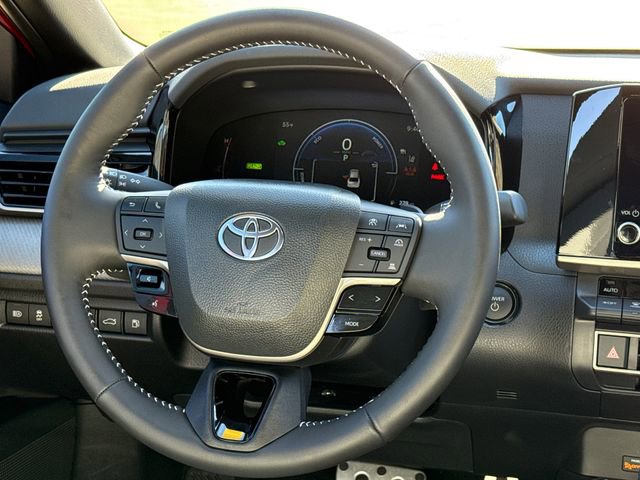 Used 2026 Toyota Camry SE w/ Convenience Package image 14