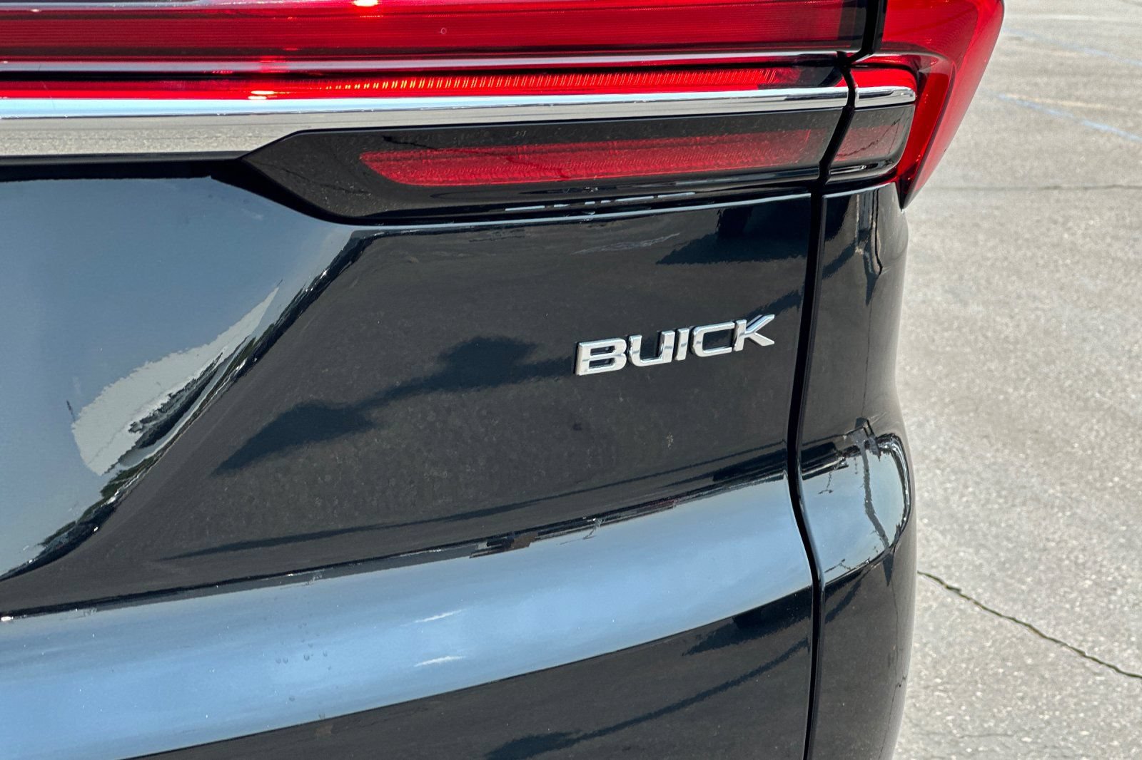 New 2026 Buick Enclave Preferred w/ Power Package FWD image 24