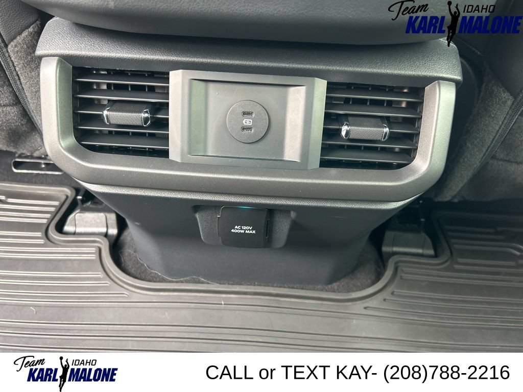 Used 2025 Ford F150 Lariat AWD/4WD image 17