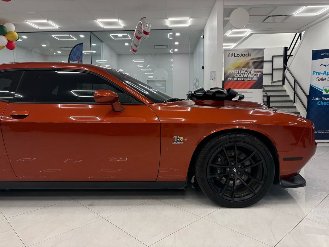 Used 2020 Dodge Challenger R/T Scat Pack image 9