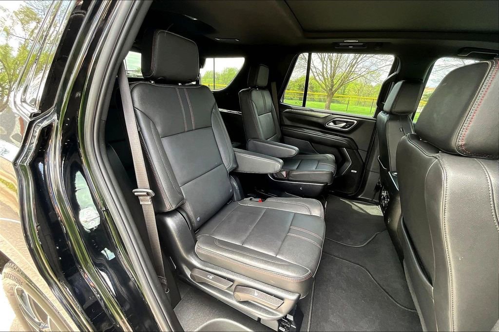 Used 2024 Chevrolet Tahoe RST w/ Luxury Package AWD/4WD image 24