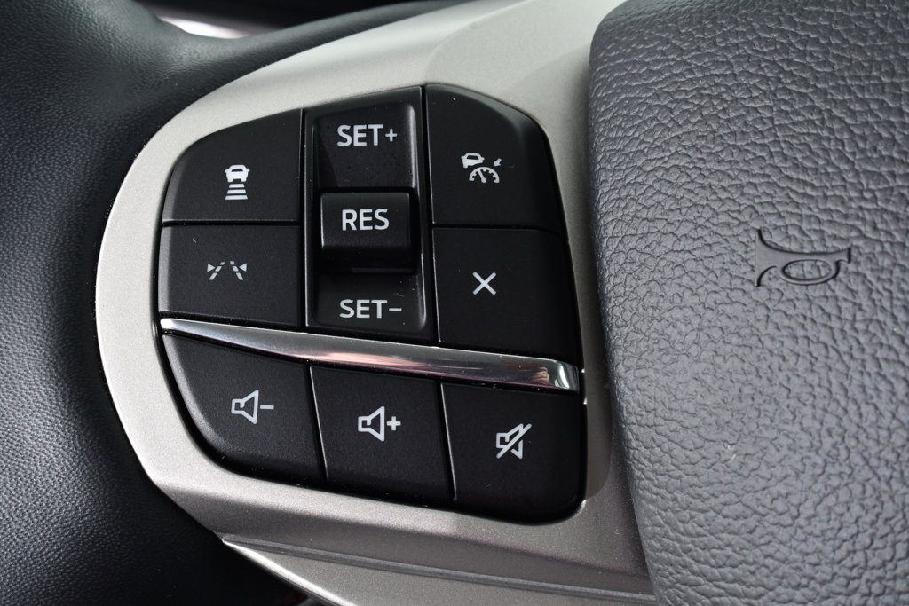 Used 2026 Ford Explorer Active w/ Active Comfort Package AWD/4WD image 33