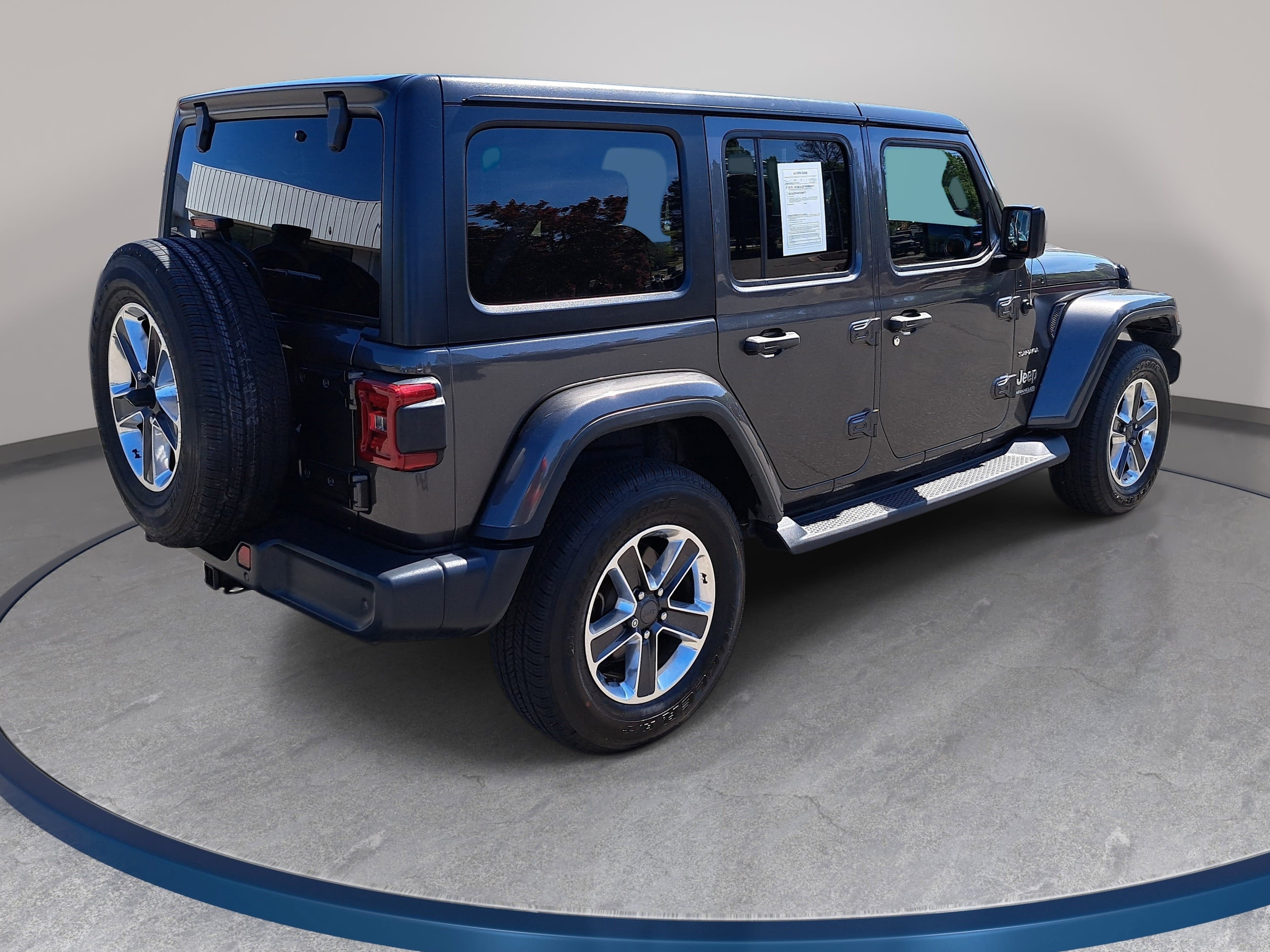 Used 2018 Jeep Wrangler Unlimited Sahara w/ Dual Top Group image 5